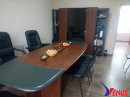 casa-pem-ultracentral-carei-cu-spatii-birouri-cabinete-la-parter-11