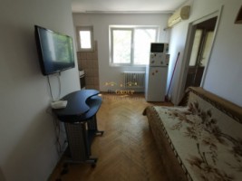 urgent-vanzare-apartament-2-camere-tatarasi-la-parc-1