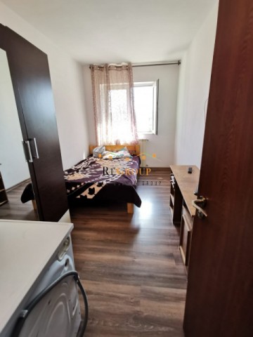 apartament-3-camere-podu-ros-decomandat