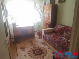 apartament-4-camere-zona-vasile-aaron-5