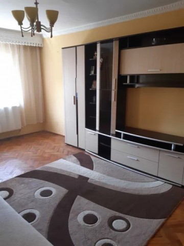 apartament-2-camere-decomandat-zona-tolstoi-1