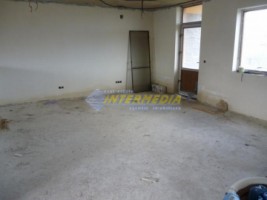 casa-pm-cu-3-camere-de-vanzare-in-alba-micesti-finisata-la-cheie-la-95000-euro-3