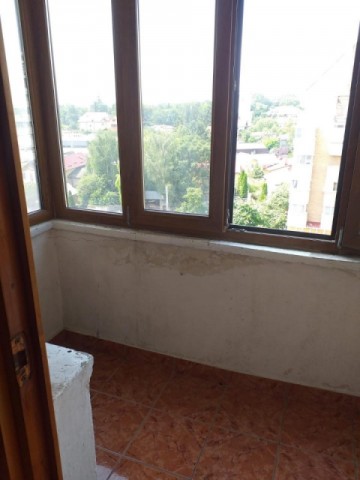 apartament-2-camere-zona-piata-mare-1