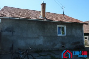 casa-in-localitatea-rusi-la-25km-de-sibiu-20