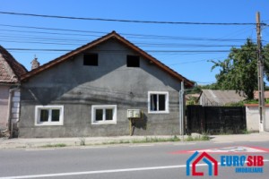 casa-in-localitatea-rusi-la-25km-de-sibiu-22