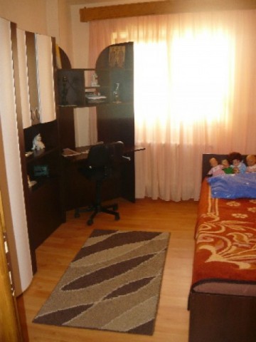 apartament-cu-4-camere-de-vanzare-in-alba-alba-iulia-3