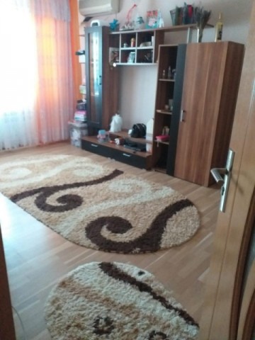 apartament-3-camere-zona-piata-mare-6