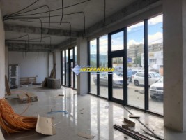 spatiu-comercial-de-vanzare-115-mp-cu-vitrina-in-zona-ampoi-160000-euro-2