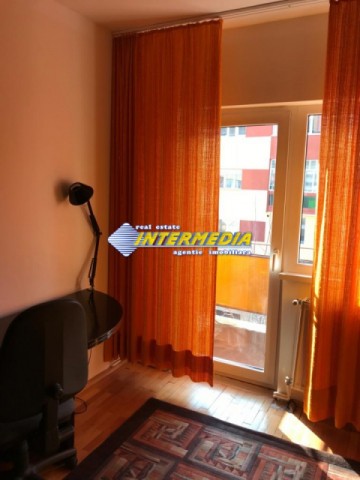 apartament-3-camere-de-inchiriat-cetate-4