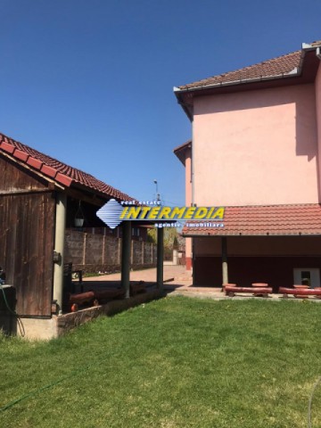 casa-dpe-de-vanzare-finisata-si-500-mp-teren-cu-toate-utilitatile-strada-asfaltata-27