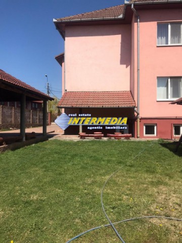 casa-dpe-de-vanzare-finisata-si-500-mp-teren-cu-toate-utilitatile-strada-asfaltata-28