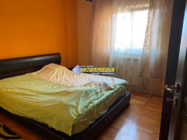 de-vanzare-apartament-4-camere-decomandat-2-bai-balcon-mare-pivnita-si-loc-parcare-finisat-la-cheie-39