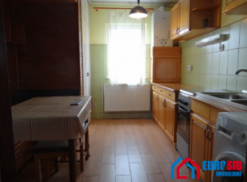 apartament-cu-4-camere-de-inchiriat-zona-scoala-de-inot-2