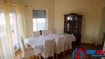 casa-cu-teren-1000-mp-de-vanzare-in-sibiu-zona-terezian-2