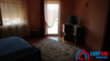 casa-cu-teren-1000-mp-de-vanzare-in-sibiu-zona-terezian-8