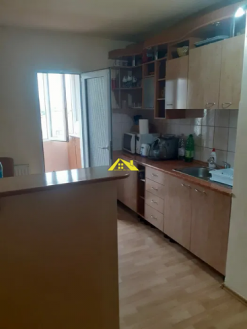 vand-apartament-in-alba-iulia-ampoi-3-2