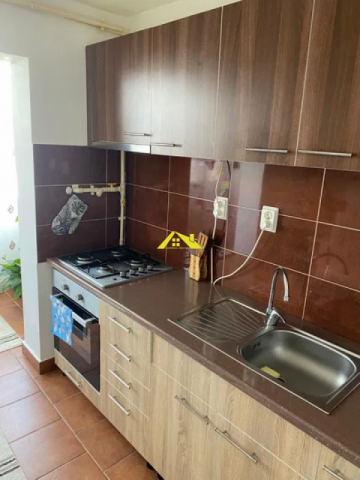 apartament-3-camere-decomandate-mobilat-si-utilat-5