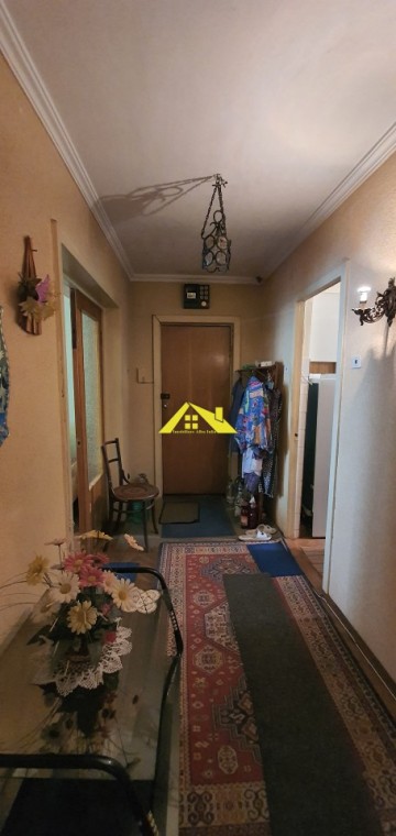 apartament-3-camere-in-cetate-closca-4