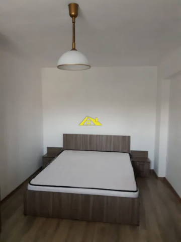 apartament-cu-2-camere-decomandate-cetate-2