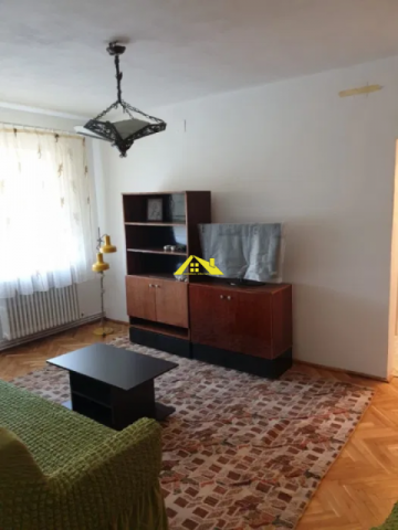 apartament-3-camere-zona-cetate-4