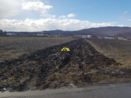 terenul-se-afla-intre-alba-si-micesti-strada-garda-terenul-este-intablulat-mai-multe-detalii-la-nr-de-telefon-751410342-747998260-2