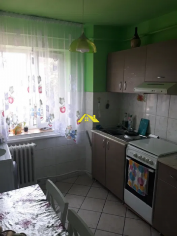 inchiriez-apartament-2-camere-in-cetate-zona-arnsberg-etaj-3-1