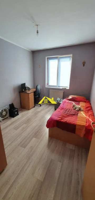 apartament-cu-scara-interioara-5