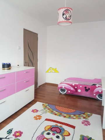 inchiriez-apartament-2-camere-cetate-4