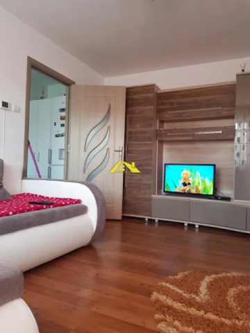 inchiriez-apartament-2-camere-cetate-5