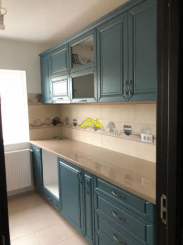 vand-apartament-2-camere-cetate