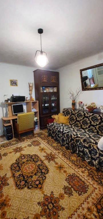 cantacuzino-zona-mos-craciun-casa-parter-100-mp-teren-700-mp-la-120000-euro-3