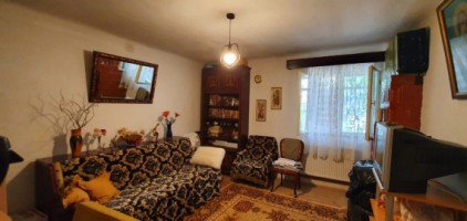 cantacuzino-zona-mos-craciun-casa-parter-100-mp-teren-700-mp-la-120000-euro-13