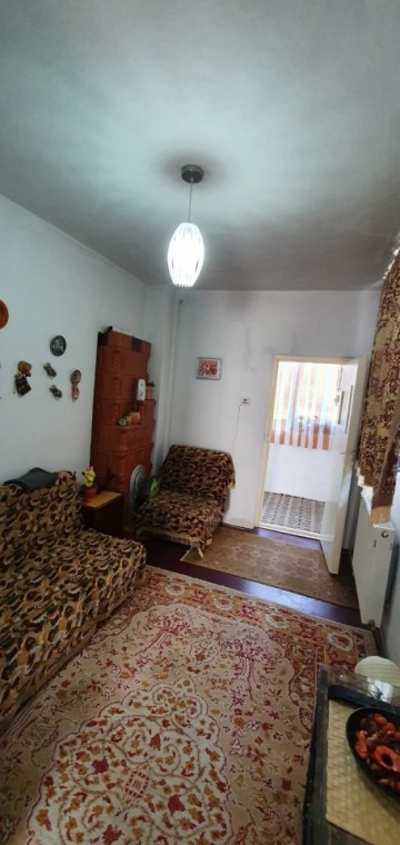 cantacuzino-zona-mos-craciun-casa-parter-100-mp-teren-700-mp-la-120000-euro-22