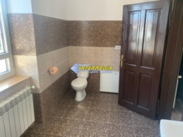 casa-de-inchiriat-in-cartierul-cetate-pretabila-cabinet-medical-spatiu-birouri-sau-locuit-7