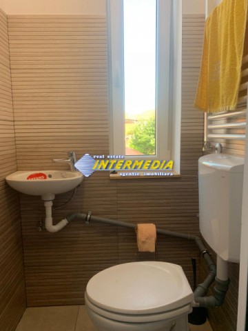 casa-de-inchiriat-in-cartierul-cetate-pretabila-cabinet-medical-spatiu-birouri-sau-locuit-8