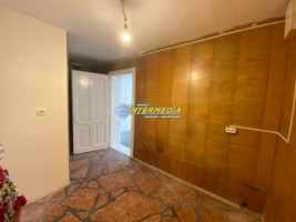 spatiu-comercial-de-vanzare-in-cetate-cu-100-mp-teren-8