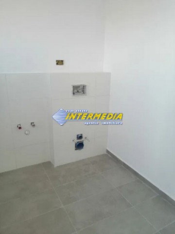 casa-noua-de-vanzare-in-alba-iulia-finisata-complet-4-camere-2