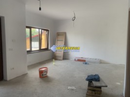 casa-noua-p1-de-vanzare-in-alba-iulia-finisata-la-cheie-cu-garaj-1