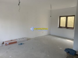 casa-noua-p1-de-vanzare-in-alba-iulia-finisata-la-cheie-cu-garaj-4