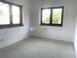 casa-noua-p1-de-vanzare-in-alba-iulia-finisata-la-cheie-cu-garaj-3