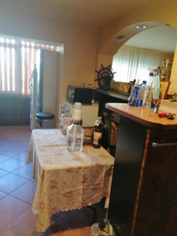 apartament-4-camere-zona-piata-mare