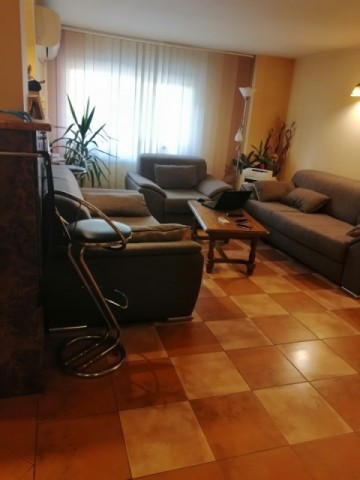 apartament-4-camere-zona-piata-mare-9