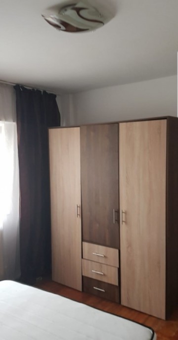 apartament-3-camere-zona-garii-kaufland-suprafata-de-64-mp-pret-300-euro-1