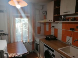 apartament-2-camere-zona-scoala-11-parter-inalt-pret-44000-euro-neg-3