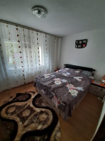 apartament-2-camere-zona-capat-1-mobilatutilat-renovat-et-1-50000-euro-neg-5