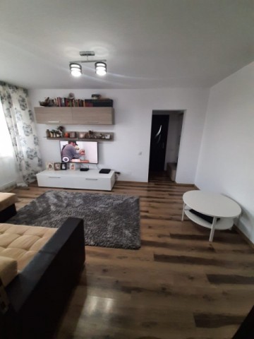 apartament-2-camere-zona-bd-mihai-eminescu-suprafata-47-mp-52000-euro-neg-1