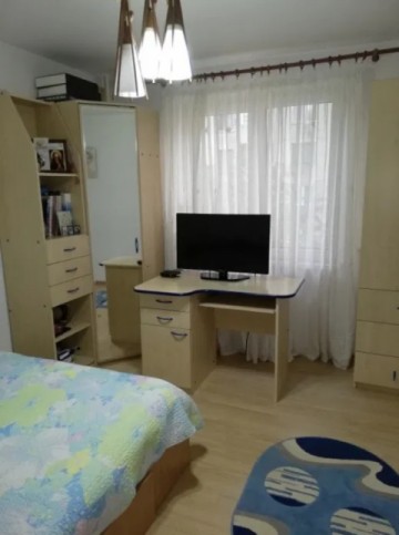 apartament-cu-3-camere-in-zona-crangasi-2