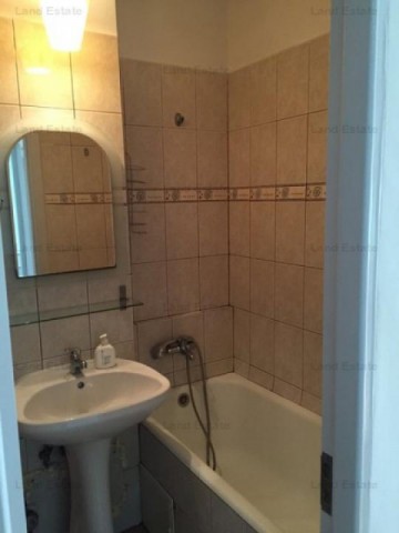 garsoniera-in-zona-gorjului-bloc-mixt-7