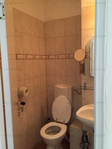 garsoniera-in-zona-gorjului-bloc-mixt-9
