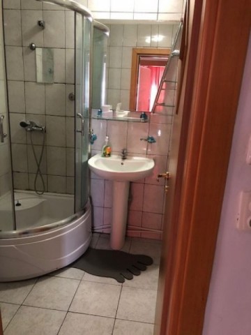 apartament-cu-2-camere-de-inchiriat-in-zona-tineretului-2